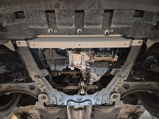 Oceľový kryt motora Dacia Duster - 4x2 (2024-2026)