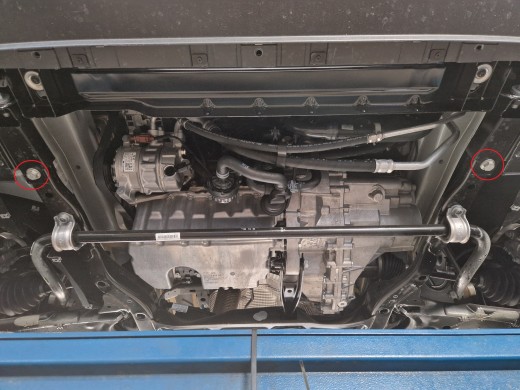 Oceľový kryt motora Vw Crafter (2021-2026)