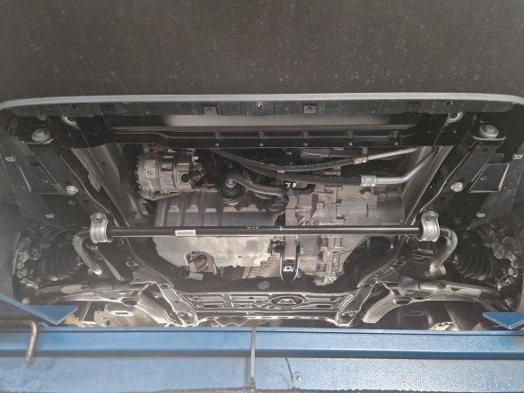 Oceľový kryt motora Vw Crafter (2021-2026)