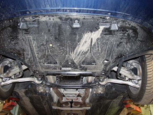 Oceľový kryt motora Audi A6 Allroad 2 - bez bokov (2005-2011)Audi Allroad