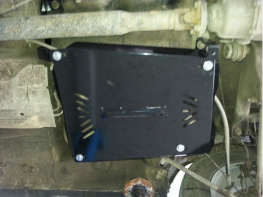 Oceľový kryt palivovej nádrže Dacia Duster (2018-2024)Dacia Duster