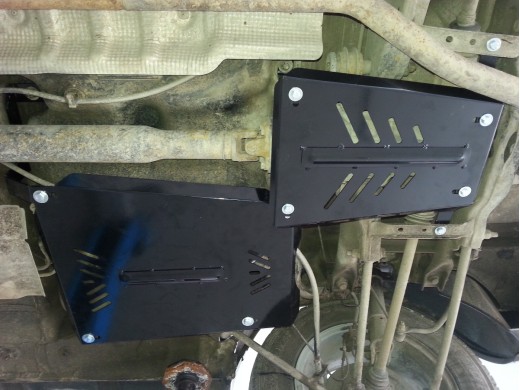 Oceľový kryt palivovej nádrže Dacia Duster (2010-2017)Dacia Duster