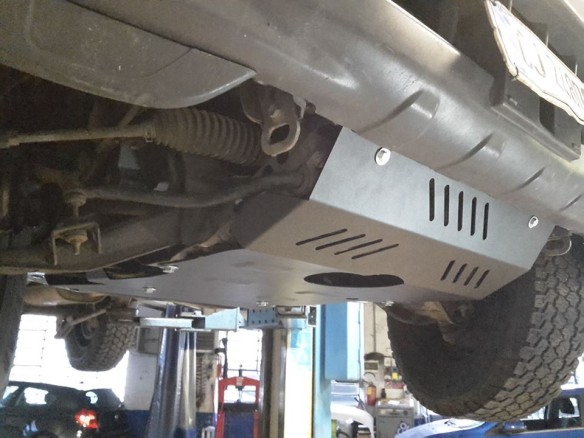 Oceľový kryt motora Daihatsu Terios (1997-2006)Daihatsu Terios