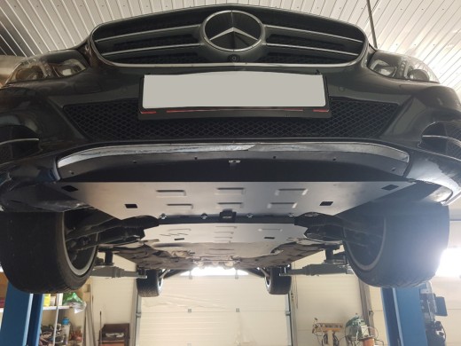 Oceľový kryt motora Mercedes E-Classe W212 - 4x4 (2009-2016)Mercedes E-Classe