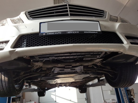 Oceľový kryt motora Mercedes E-Classe W212 (2009-2016)Mercedes E-Classe