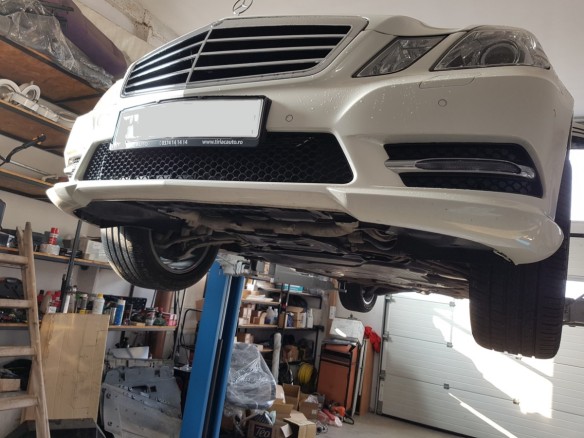 Oceľový kryt motora Mercedes E-Classe W212 (2009-2016)Mercedes E-Classe