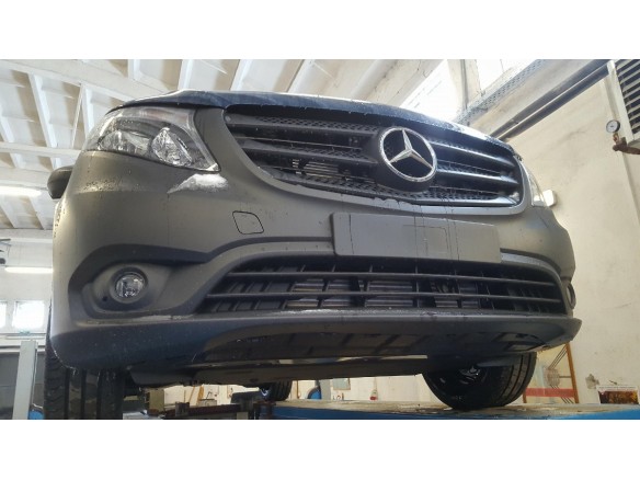 Oceľový kryt motora Mercedes V-Class W447, 2.2 D, 4x4 (2014-2020)Mercedes V-Classe