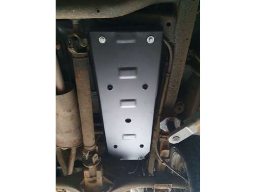 Oceľový kryt palivovej nádrže Mitsubishi L 200 (2015-2025)Mitsubishi L200