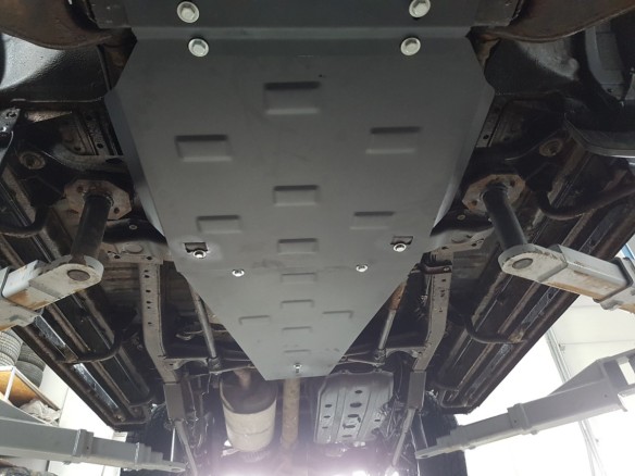 Oceľový kryt prevodovky a reduktora Mitsubishi L 200 (1998-2007)Mitsubishi L200