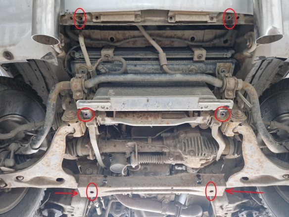 Oceľový kryt motora Mitsubishi Pajero 3 (V60, V70) Vers 2.0 (1999-2007)Mitsubishi Shogun