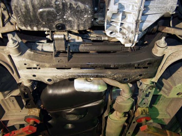 Oceľový kryt motora Nissan Interstar (1998-2010)Nissan Interstar