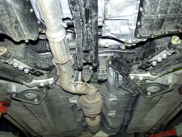 Oceľový kryt motora Nissan Almera Tino (2000-2006)Nissan Almera