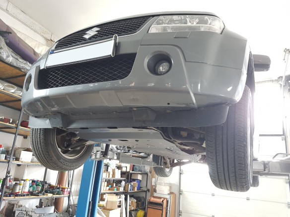 Oceľový kryt prevodovky a reduktora Suzuki Grand Vitara 2 (2005-2019)Suzuki Grand Vitara