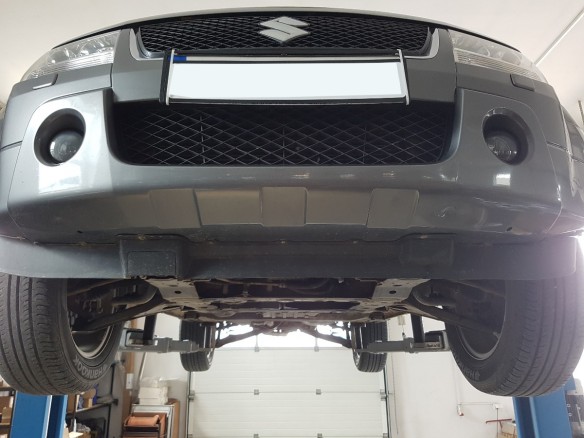 Oceľový kryt prevodovky a reduktora Suzuki Grand Vitara 2 (2005-2019)Suzuki Grand Vitara