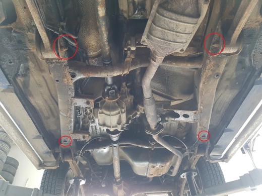 Oceľový kryt prevodovky a reduktora Suzuki Jimny (1998-2018)Suzuki Jimny