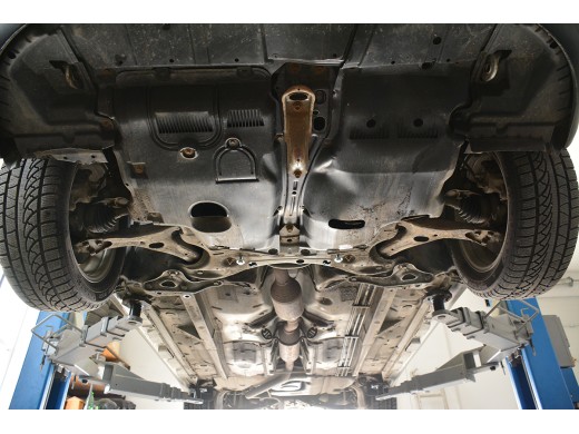 Oceľový kryt motora Toyota Avensis (2003-2008)Toyota Avensis