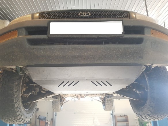 Oceľový kryt motora Toyota RAV 4 (1994-2000)Toyota RAV 4