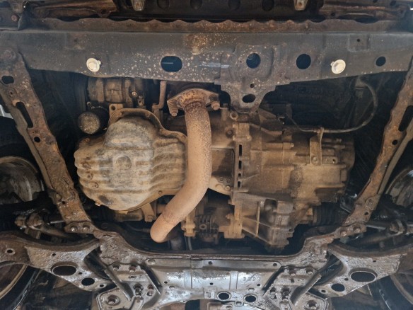 Oceľový kryt motora Toyota RAV 4 benzin (2006-2013)Toyota RAV 4