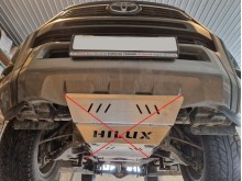 Stalowa Osłona skrzyni biegów Toyota Hilux Invincible - Aluminium (2021-2026)