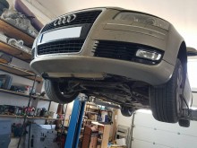 Oceľový kryt motora Audi A8 (2002-2010)