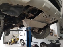Hliníkový kryt chladiča Toyota Hilux Invincible (2021-2026)